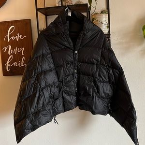 Athleta Down Filled Puffer poncho black jacket